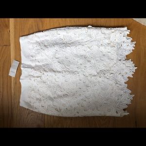Loft pencil skirt in white lace